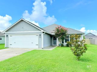 213 Lakefront Circle, Summerdale, AL 36580