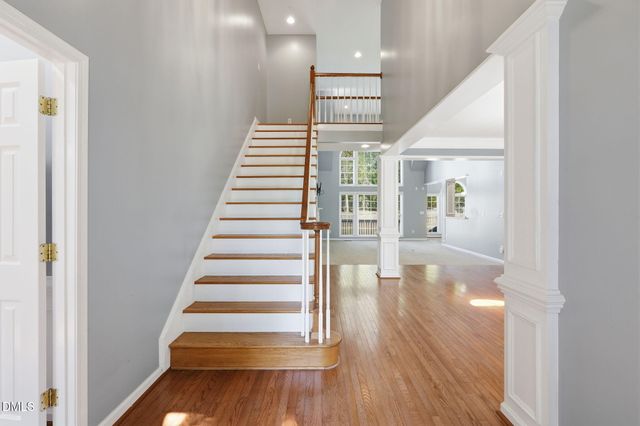 608 Oxboro Circle, Durham, NC 27713