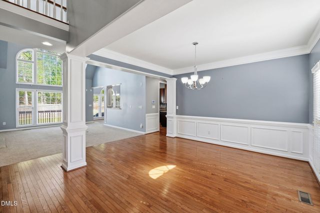 608 Oxboro Circle, Durham, NC 27713