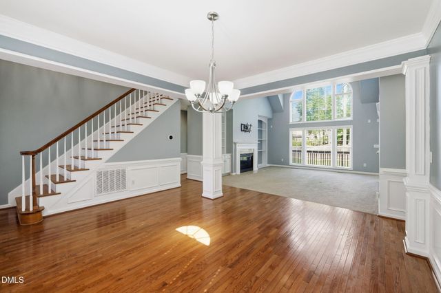 608 Oxboro Circle, Durham, NC 27713
