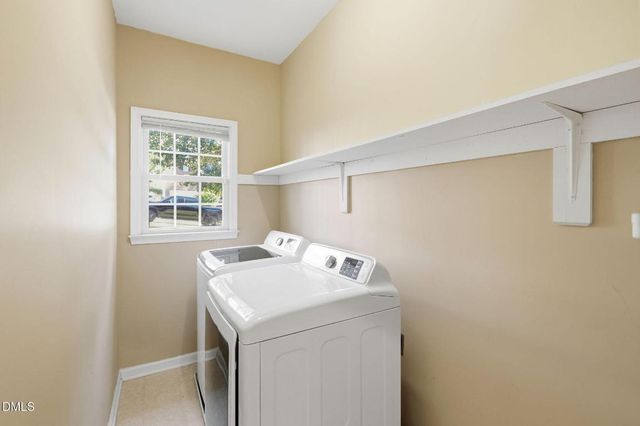 608 Oxboro Circle, Durham, NC 27713