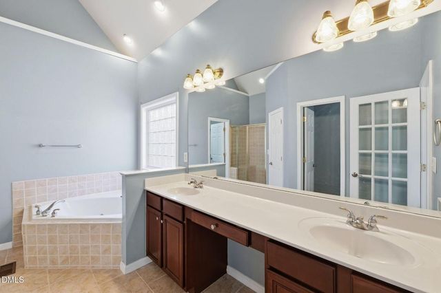 608 Oxboro Circle, Durham, NC 27713