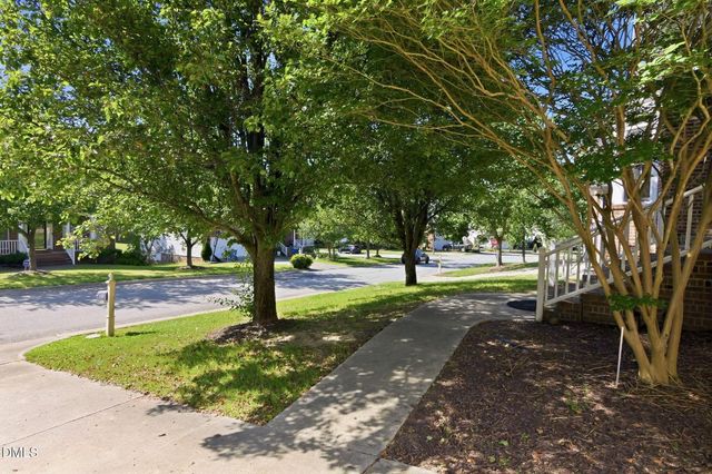 608 Oxboro Circle, Durham, NC 27713