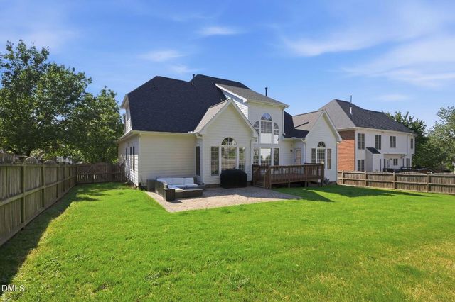 608 Oxboro Circle, Durham, NC 27713