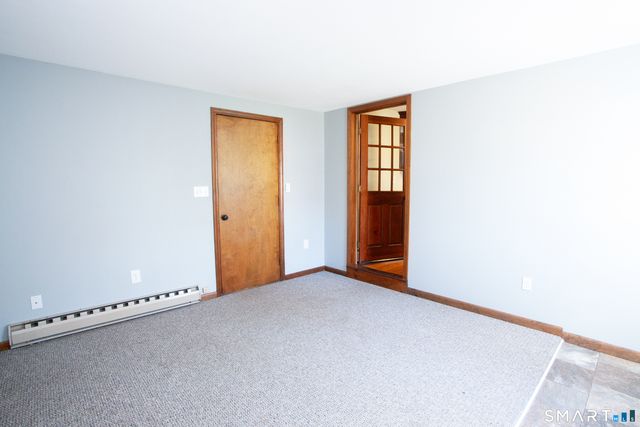 172 Weymouth Road, Enfield, CT 06082