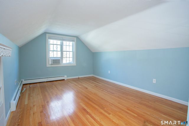 172 Weymouth Road, Enfield, CT 06082