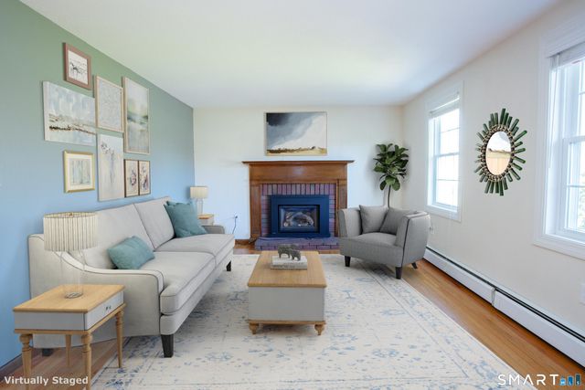 172 Weymouth Road, Enfield, CT 06082