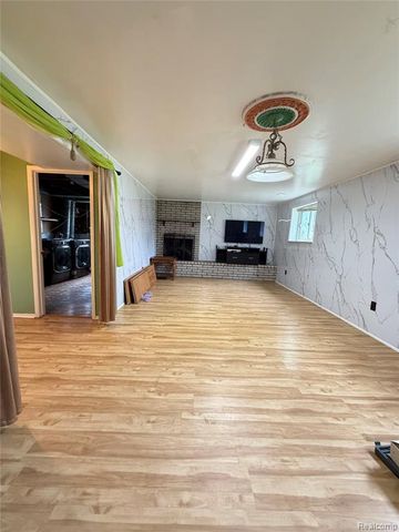6544 Sturbridge Lane, Canton, MI 48187