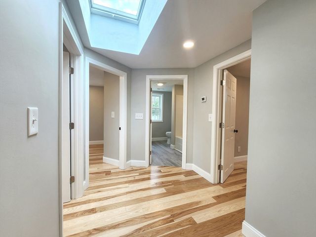 226 W Main St, Westborough, MA 01581