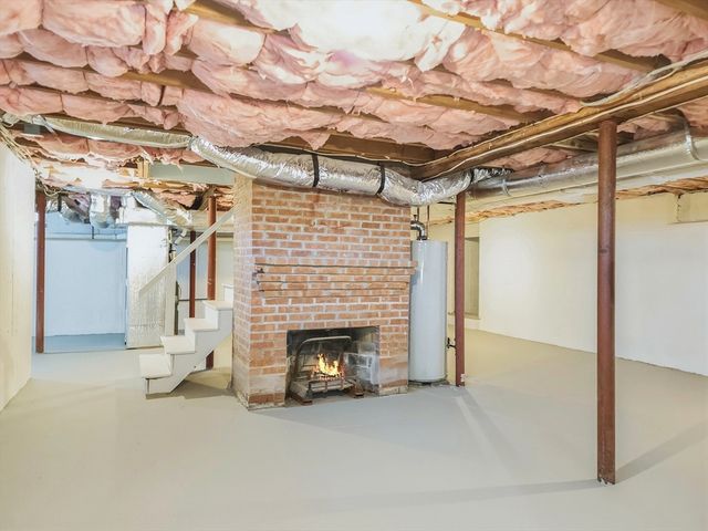 226 W Main St, Westborough, MA 01581