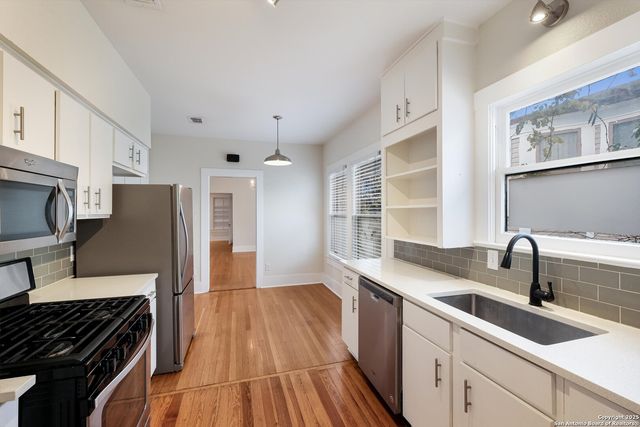 121 W Woodlawn Ave Unit 2, San Antonio, TX 78212