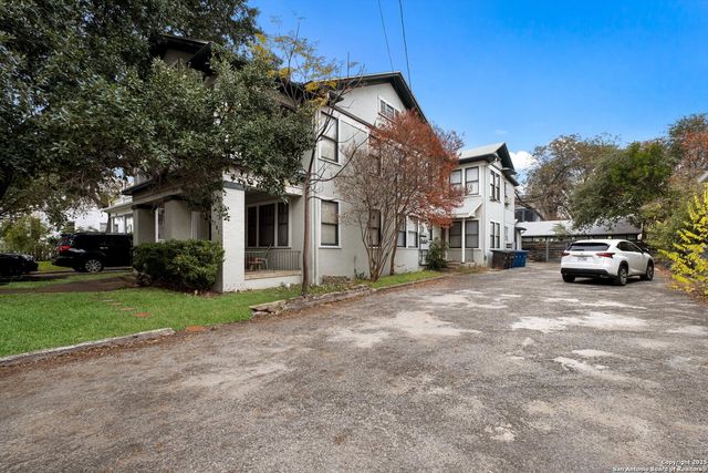 121 W Woodlawn Ave Unit 2, San Antonio, TX 78212