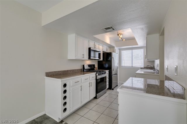 784 Anne Lane, Henderson, NV 89015