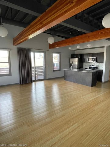 510 N Main St 510, Royal Oak, MI 48067