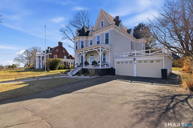 597 Pequot Avenue, New London, CT 06320