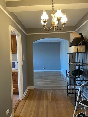 300 Main Street 6B, White Plains, NY 10601