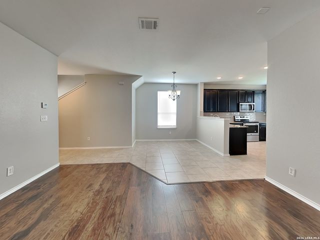 10355 Dunlap, San Antonio, TX 78252