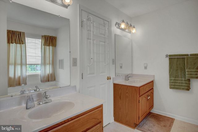 13418 WELLSPRING DR, Hagerstown, MD 21740