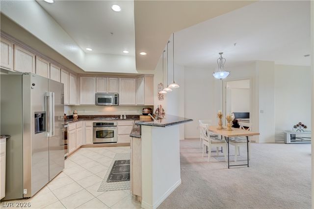 50 East Serene Avenue 421, Las Vegas, NV 89123