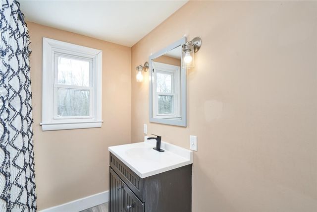 1888 Myersville Road, Springfield, OH 44312