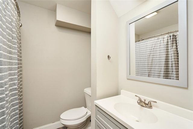 1888 Myersville Road, Springfield, OH 44312