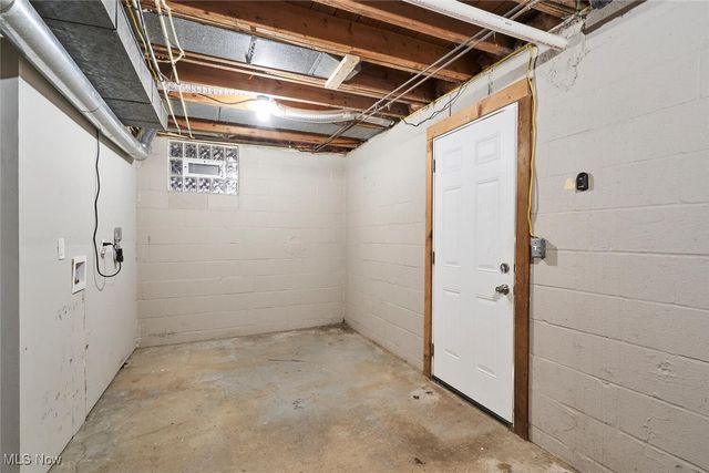 1888 Myersville Road, Springfield, OH 44312