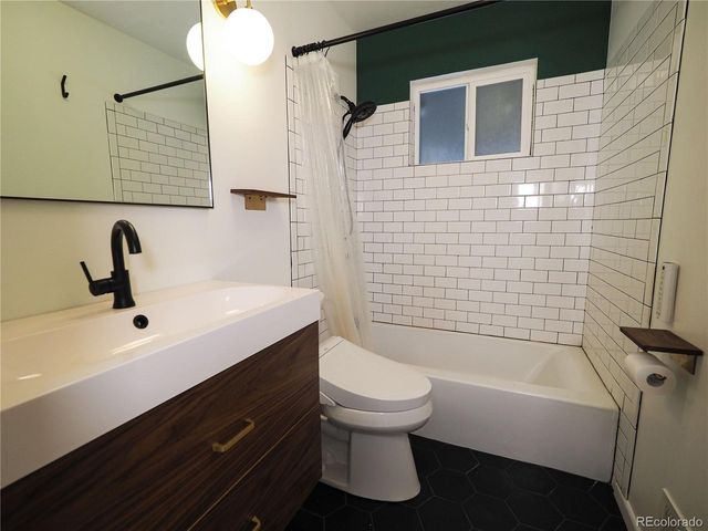 2708 S Grove St, Denver, CO 80236