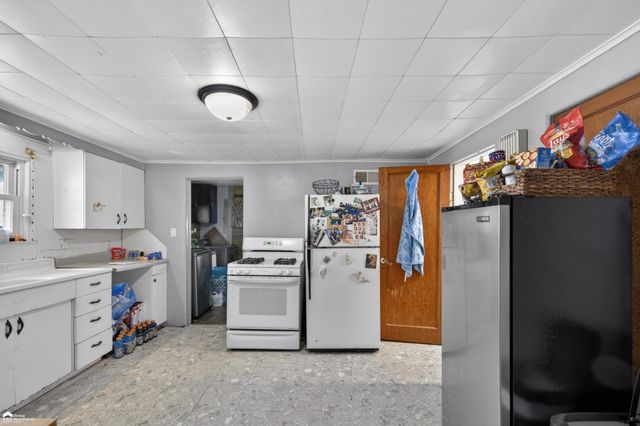 1409 Stanton Street, Bay City, MI 48708