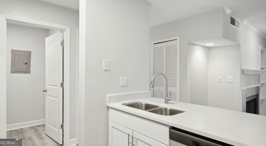 100 Pinhurst Drive 1236P, Atlanta, GA 30339