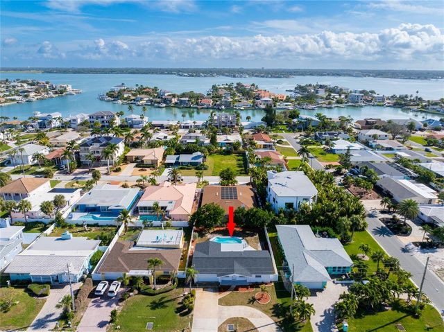 2505 GULF BOULEVARD, Belleair Beach, FL 33786
