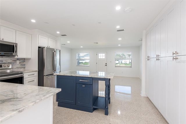 2505 GULF BOULEVARD, Belleair Beach, FL 33786