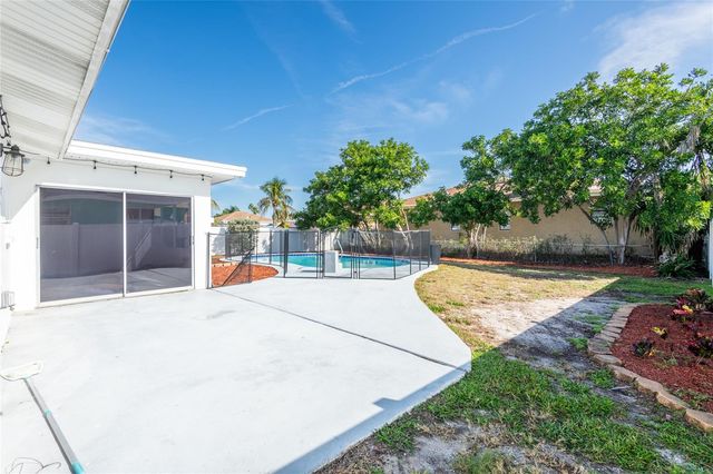 2505 GULF BOULEVARD, Belleair Beach, FL 33786