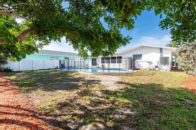 2505 GULF BOULEVARD, Belleair Beach, FL 33786