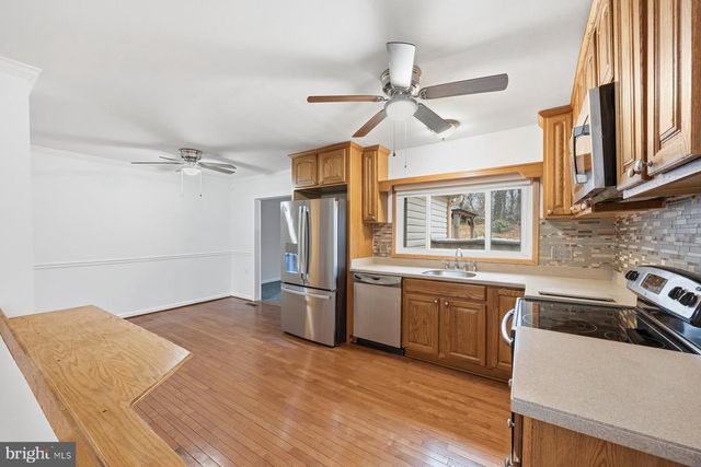 341 DAMERON S, Laurel, MD 20724