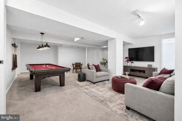 341 DAMERON S, Laurel, MD 20724