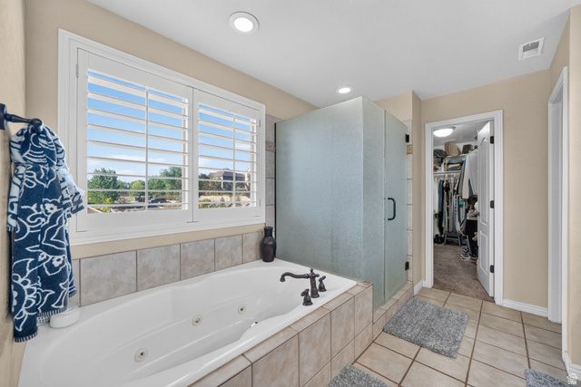 1043 E MACH SCHNELL DR, Sandy, UT 84094