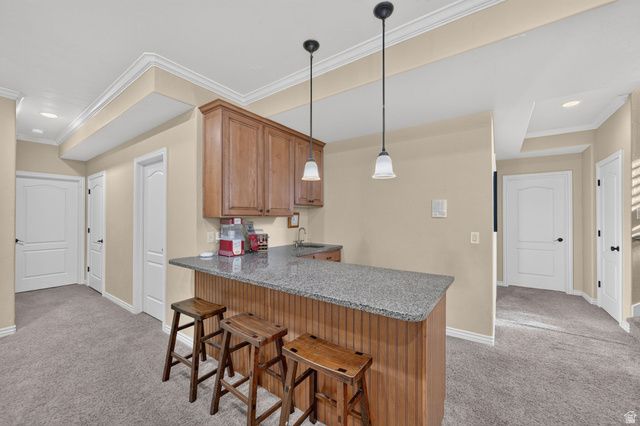 1043 E MACH SCHNELL DR, Sandy, UT 84094