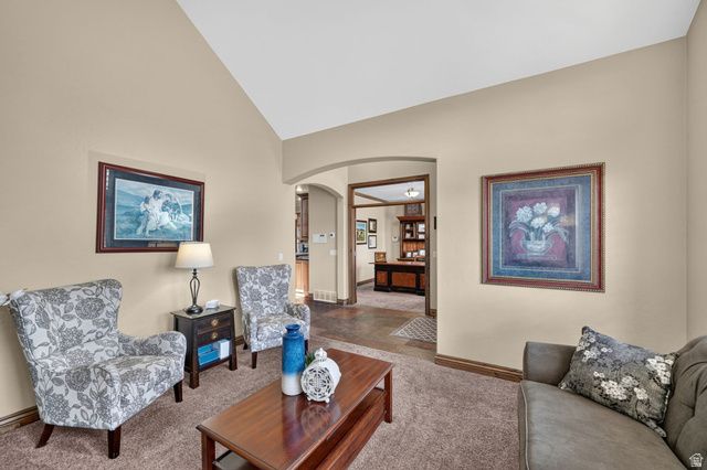 1043 E MACH SCHNELL DR, Sandy, UT 84094