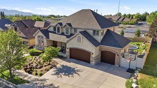 1043 E MACH SCHNELL DR, Sandy, UT 84094