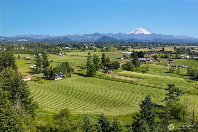 41227 228th Avenue SE, Enumclaw, WA 98022