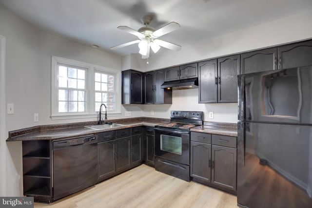 11172 BEAVER TRAIL CT, Reston, VA 20191