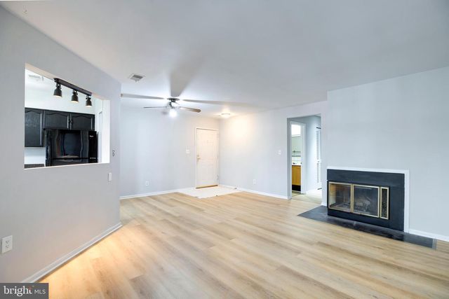 11172 BEAVER TRAIL CT, Reston, VA 20191