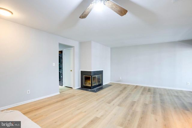 11172 BEAVER TRAIL CT, Reston, VA 20191