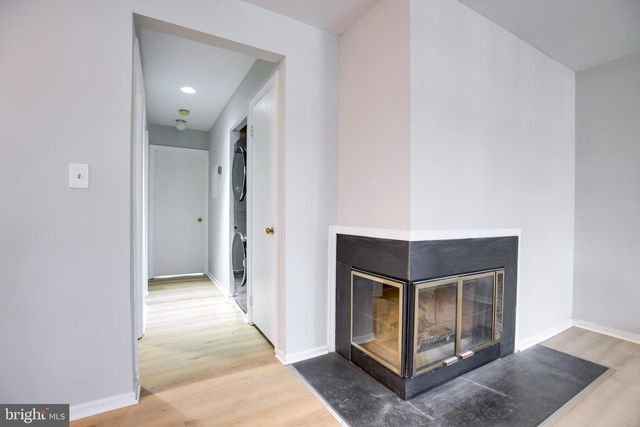 11172 BEAVER TRAIL CT, Reston, VA 20191