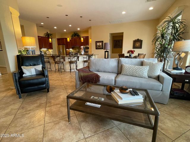 4268 E NIGHTINGALE Lane, Gilbert, AZ 85298