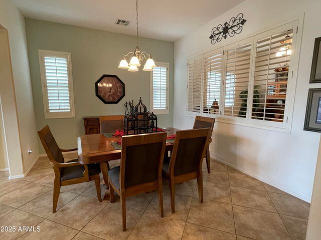 4268 E NIGHTINGALE Lane, Gilbert, AZ 85298