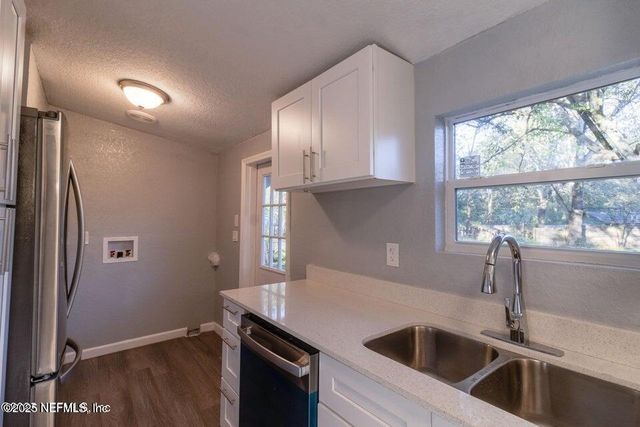 3245 BYO Road, Jacksonville, FL 32207