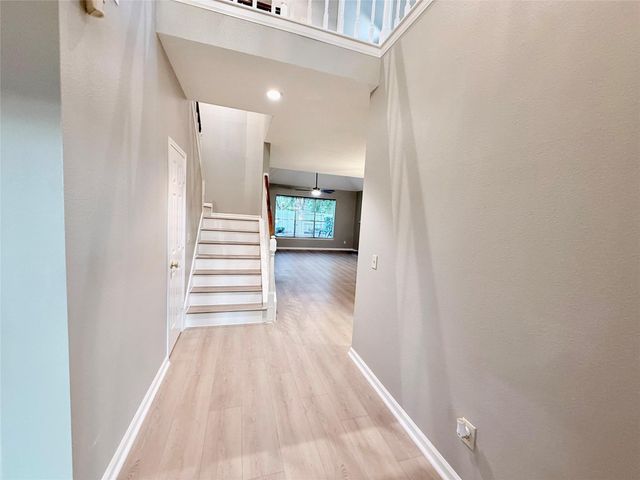 2915 Veva Drive, Pearland, TX 77584