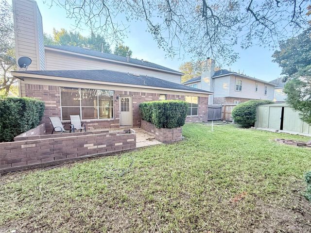 2915 Veva Drive, Pearland, TX 77584