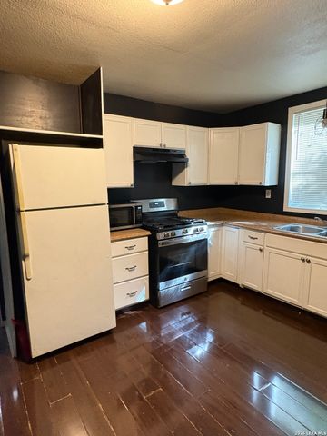125 JEMISON ST, San Antonio, TX 78203